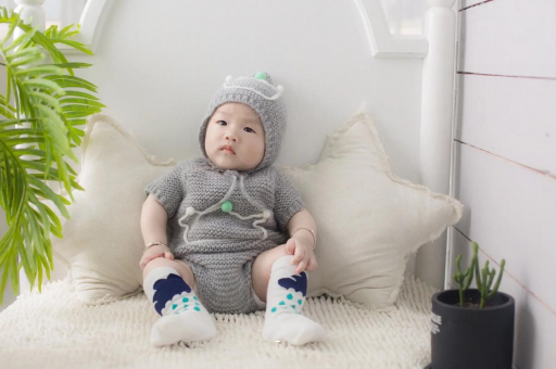 武穴11个月宝宝 武穴11个月宝宝