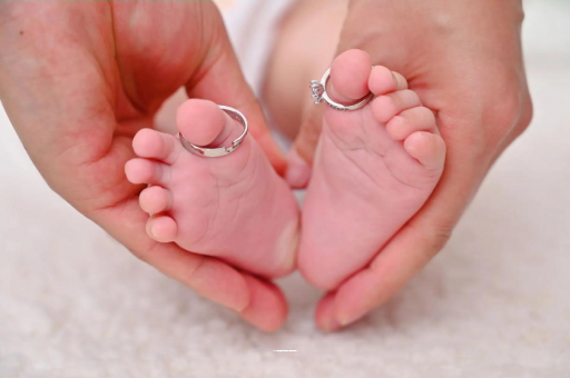 武穴怀孕小肚子酸酸的